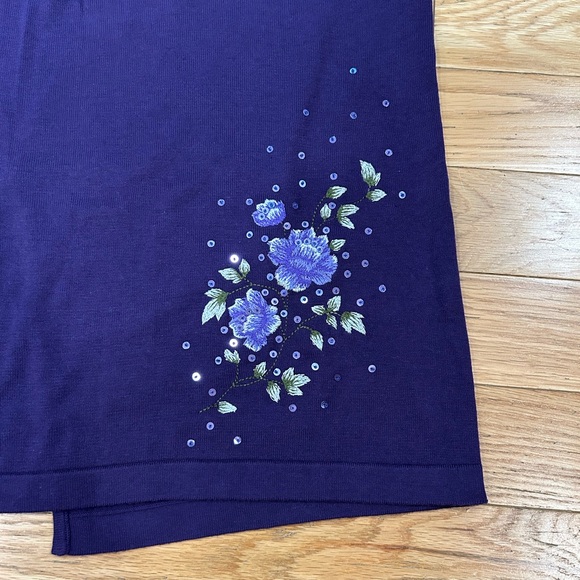 Embroidered Cardigan and Skirt Set - Picture 2 of 8